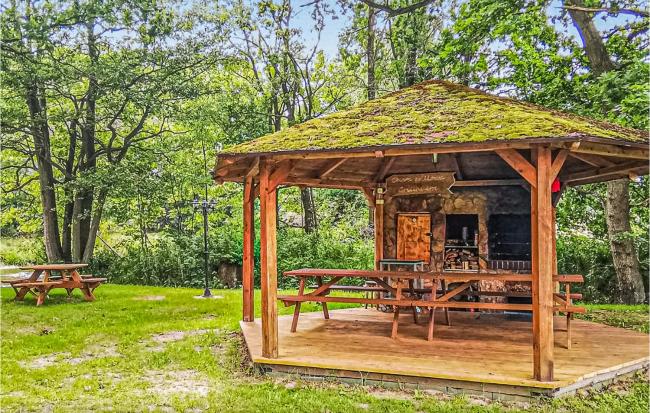 Pet Friendly Home In Ustka With Wifi Images_2