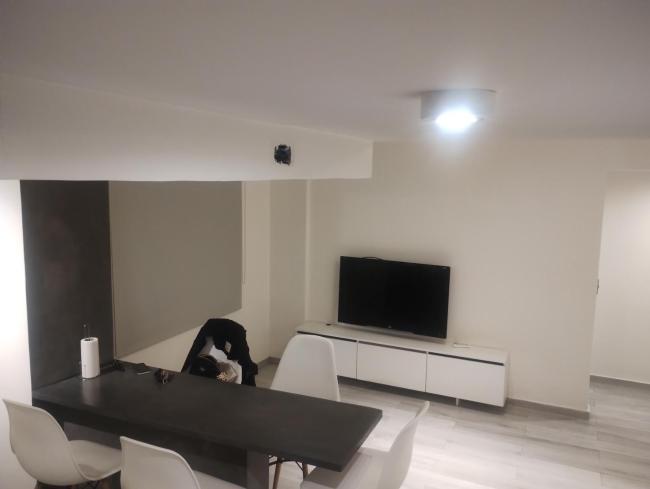 Dos ambientes amplios en Serrano y Corrientes Images_1