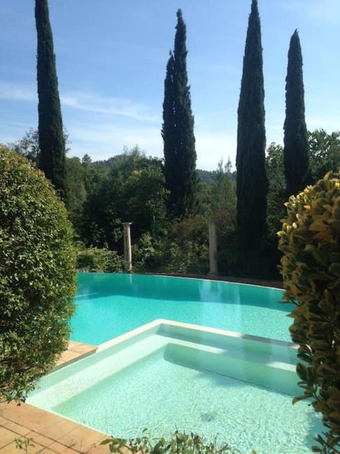 Luxueux Cocon avec parc paysagé avec piscine XXL à débordement, mer et plages 15 minutes Images_5