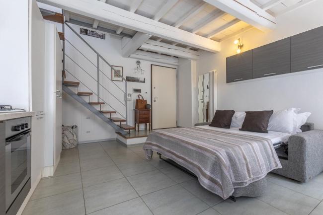 Ferrara Center Bi-Level Beauty Apartment Images_2