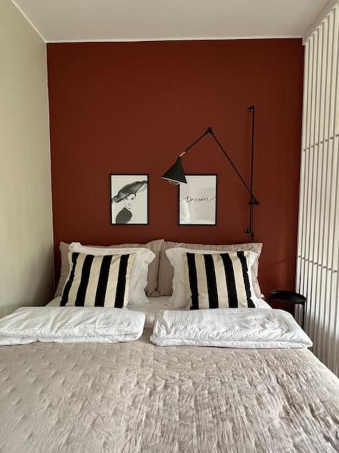 The Bird Cherry Condo Images_2