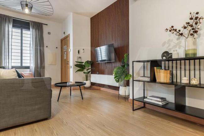 NEW Comfortable apartment with swimming pool in center by REMS Images_5