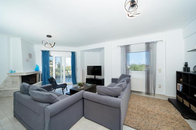 Theros Retreat by A&D Properties Images_5