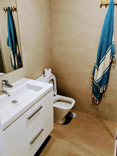 Charming room in the tallest tower of the city Images_2