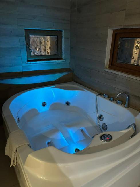 Relax in Suite Images_1