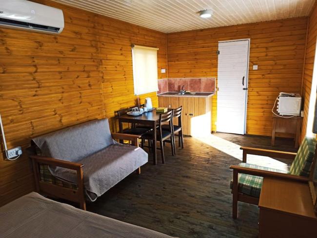 Glamping in the middle of nowhere Images_2