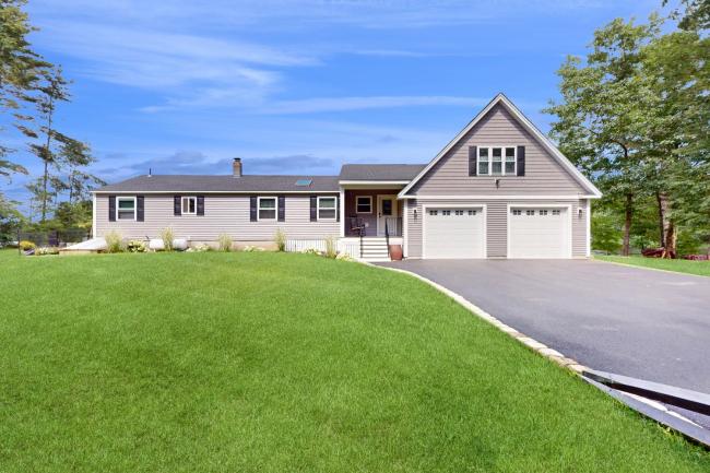 The Whispering Waterside Images_1