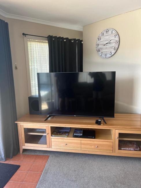 Snowy Chalet Images_3