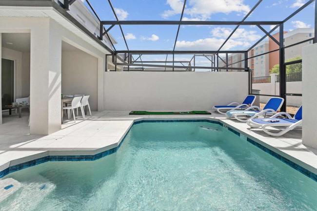 Vor4706hw 4 Bed, Robot Warriors, Pool Images_3