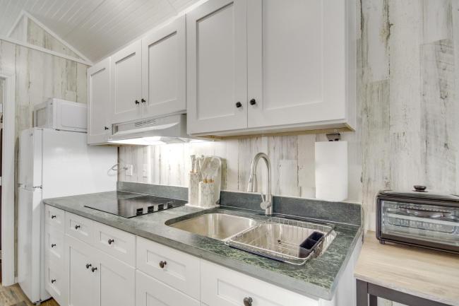 Pet-Friendly Picayune Tiny Home about 4 Mi to Downtown Images_5