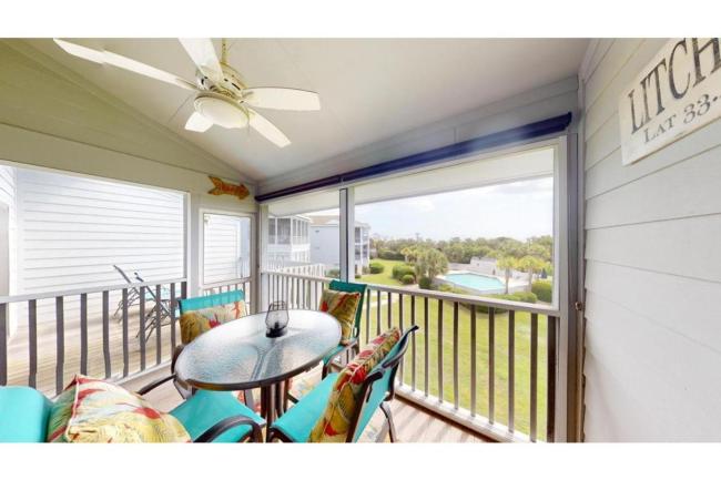 2 BR Condo in Inlet Point Stunning Views Images_4