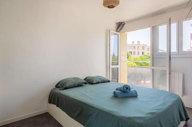 Le Vélodrome à 5 minutes à pieds du stade Images_1