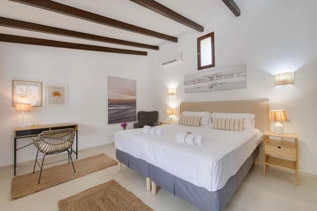 COPET, stilvoll und ruhig,XXL Pool,Daybeds,WIFI,Klima Images_3