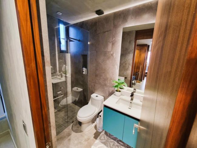 2bd getaway with amazing views Images_2