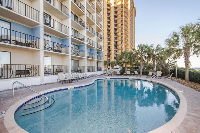 Ocean View Beach Suite w Lazy River Images_4