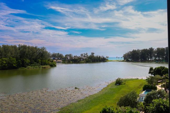 Cassia 3BR Sea View apt by NLA Images_5