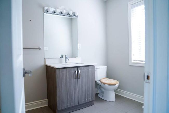 6 BR Custom Built Beach House at Bluffs Images_5