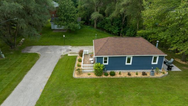 River view home-Close to CMU and Casino Images_4