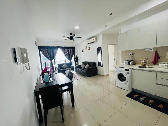 Studio I-Soho D'Gunduls Homestay by DGH I-CITY Images_4