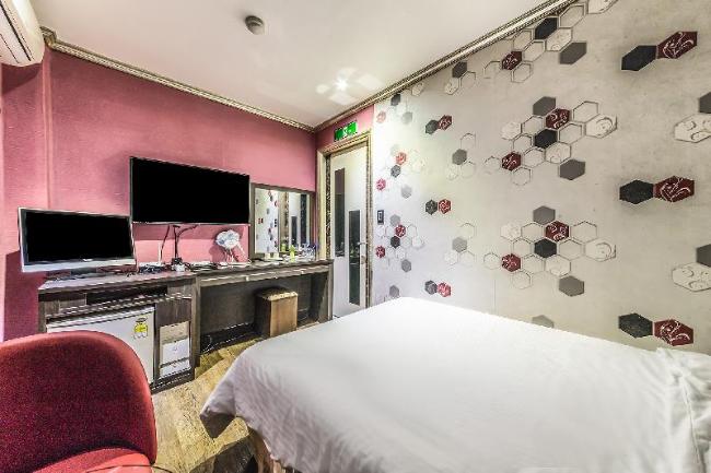 Myeonmok I-Zone Images_1